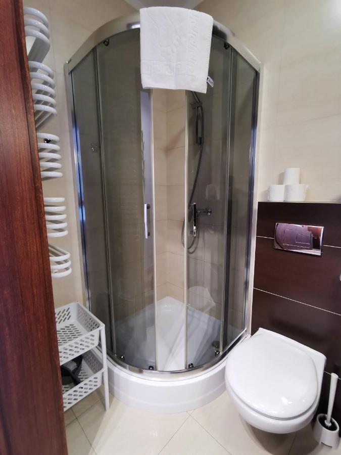 Pod Debem Kompleks Zeglarsko-Rekreacyjny รูเชียนา-นิดา ภายนอก รูปภาพ